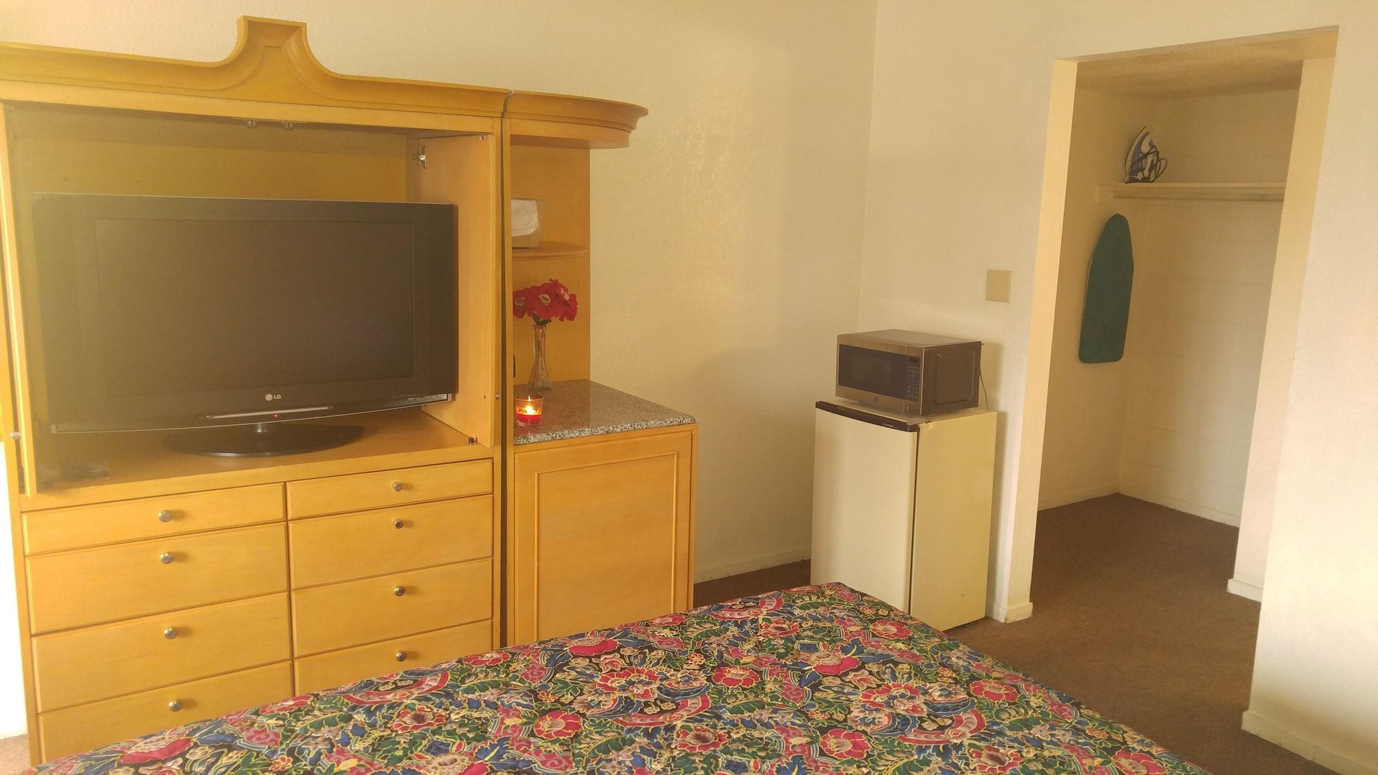 Parkway Inn Fresno Buitenkant foto
