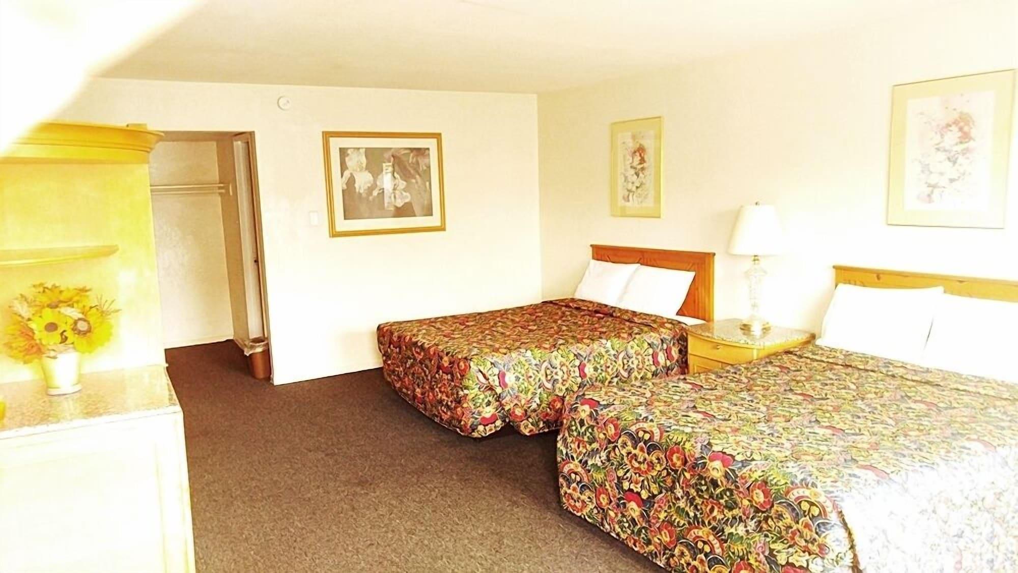 Parkway Inn Fresno Buitenkant foto
